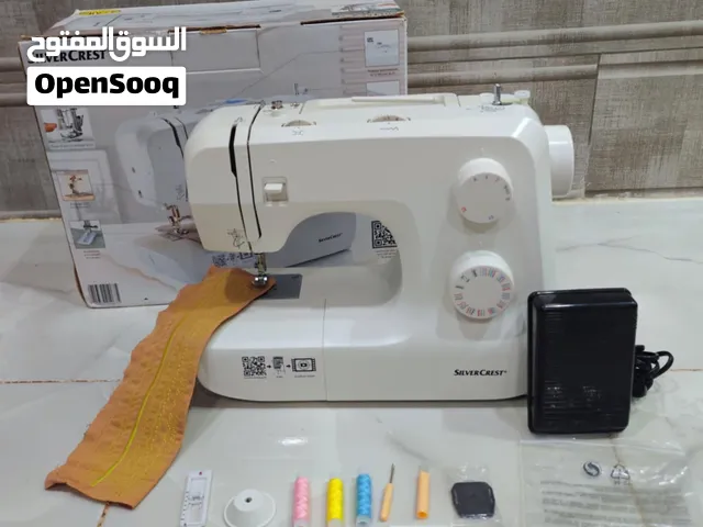 ماكنة سيلفر كراست جديدة معاها كامل اكسيسوات تاعها و بيدال تاعها و كارطونة تاعها فيها 33 غرزة سيلونس