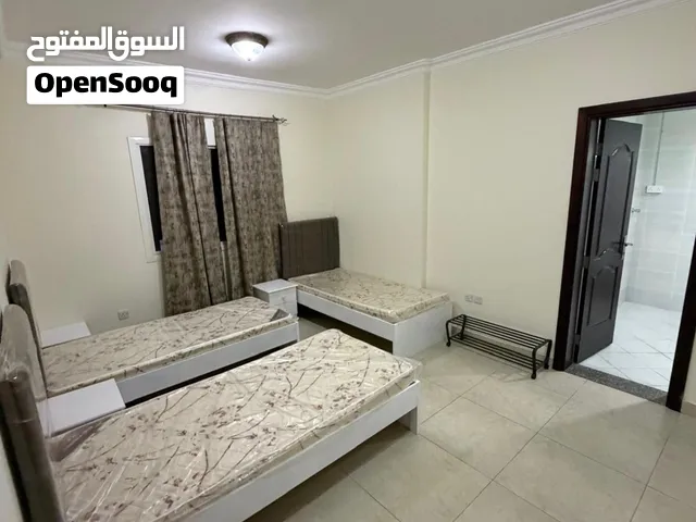 للأيجار بجوار مترو المنصورة بالسرير او بالغرفه رجال فقط شامل كل الخدمات