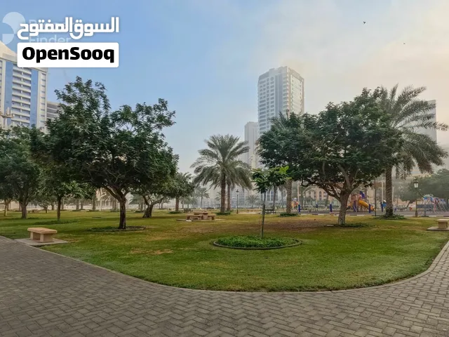 للبيع بنايه في نهده الشارقه