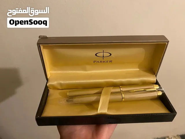 قلم حبر لاون الذهبي غير مستخدم شوف الوصف