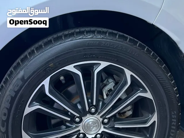 للبيع رنجات كرولا مع الاطارات