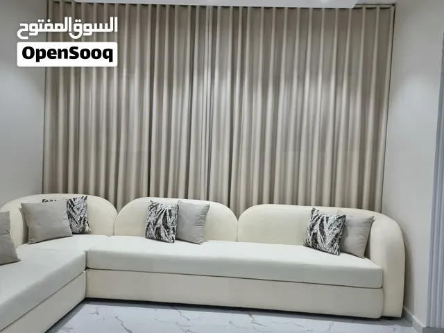 كنب الهبه تفصيل وجاهز يوجد تنجيد لجميع انواع الكنب يوجد تقسيط