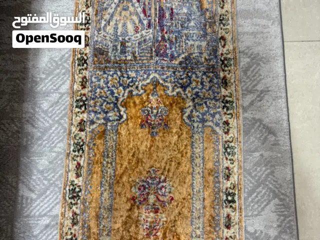 سجادة صلاة قديمة من السبعينات تصميم إسلامي مميز