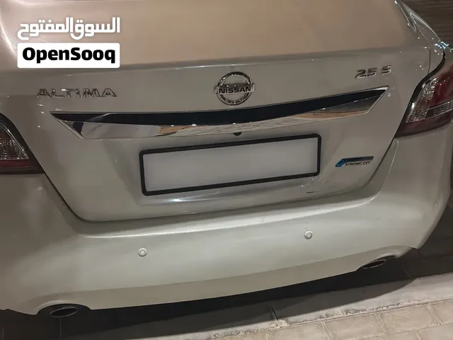 نيسان التيما