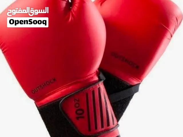 Decathlon Outshock 100 Beginner Boxing Gloves. [1]