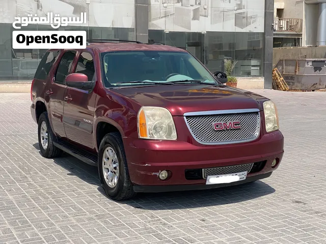GMC Yukon 2008 (Red)