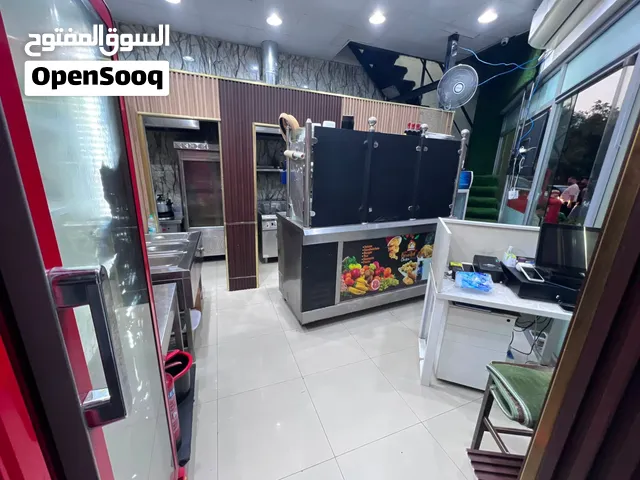 مطعم للبيع