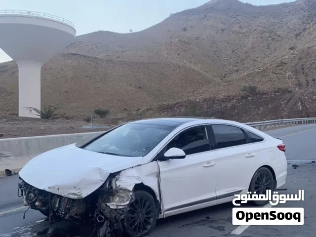 يوجد قطع غيار سوناتا خليجي 2016