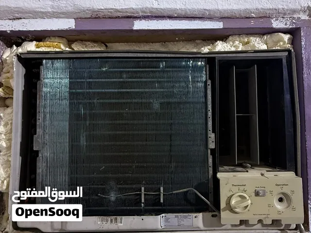 مكيفات تبريد عدد 2 للبيع نظيفات