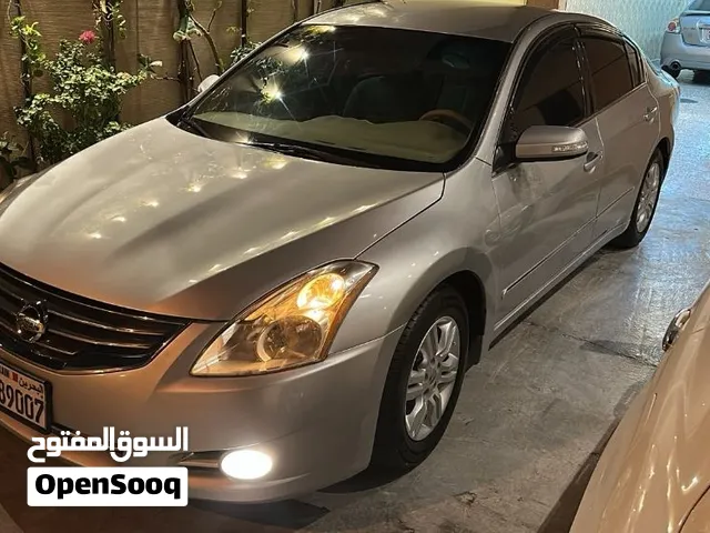 للبيع التيما 2011