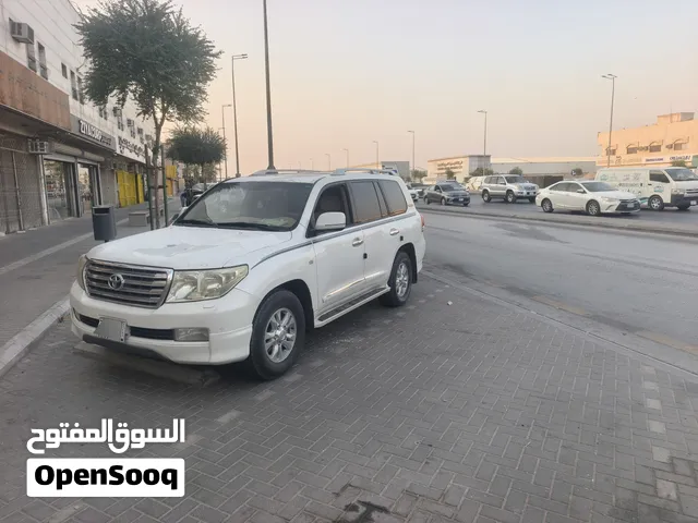 سياره لند كروزر للبيع