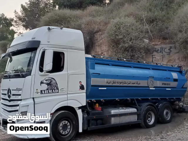شاحنة tank مرسيدس بنز 2015 مستعملة جاهزة للاستخدام