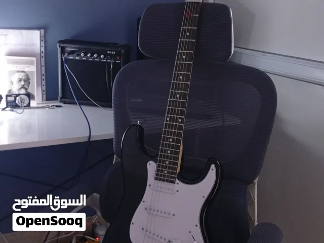 گيتار الكترك squier للبيع!