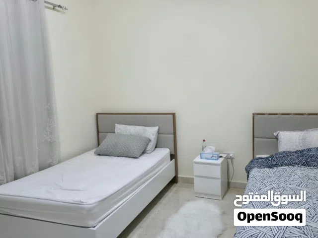 شقة خمس غرف كبيره للايجارثلاث شهور