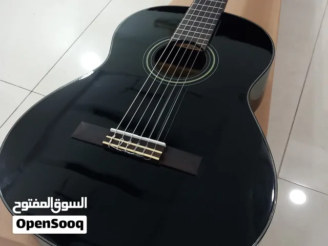 Yamaha C40 with Box