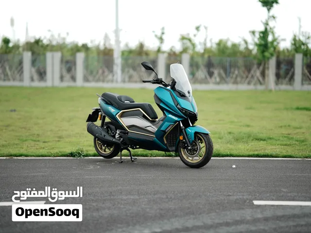 سكوتر t16 150cc xsuv
