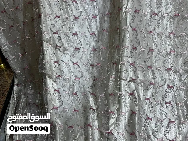 برده ورده ماروني قياس 7 متر عرض الطول 3 متر السعر 45 وبياها مجال ،..... برده بيجي ورده وردي