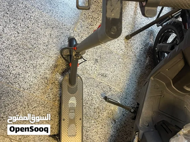 اسكوتر كهربائي
