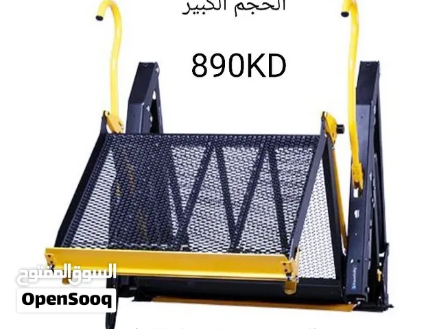 رافعه ويل شير للشياره او كرشي كهرباءي للسياره للمعاقين بحاله ممتازه شبه جديده( لايوجد تركيب)