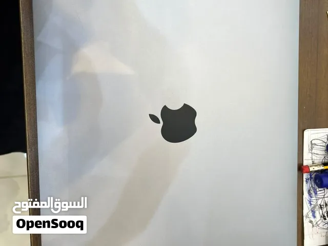 Macbook Air M1 2020 16/512gb for sale good condition