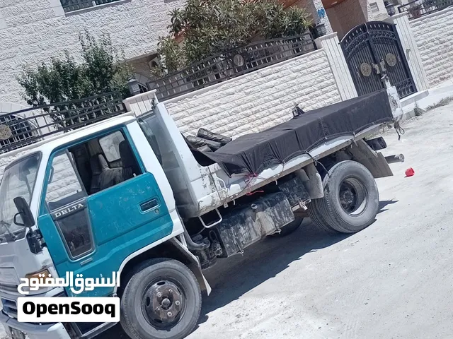 قلاب للنقل الطمم وجميع مستلزمات البناء خدمة 24 ساعه بأقل الاسعار