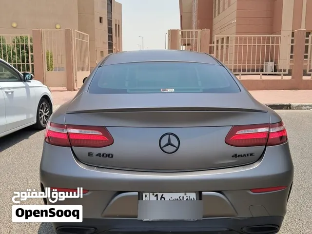للبيع مرسيدس كوبية E400