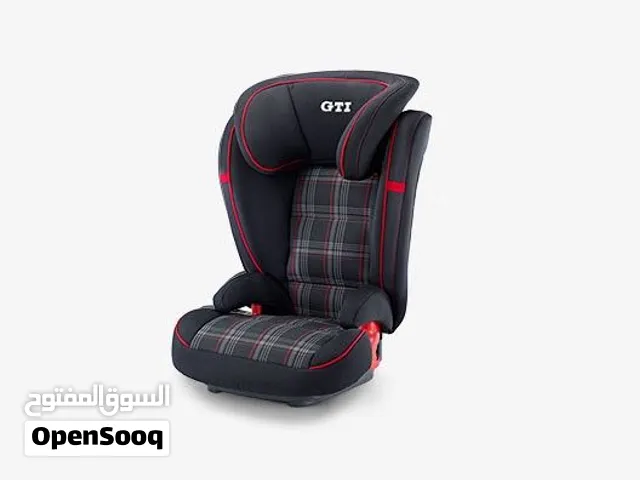 للبيع كرسي للأطفال إصدار خاص لي سيارة ( GOLF GTI )