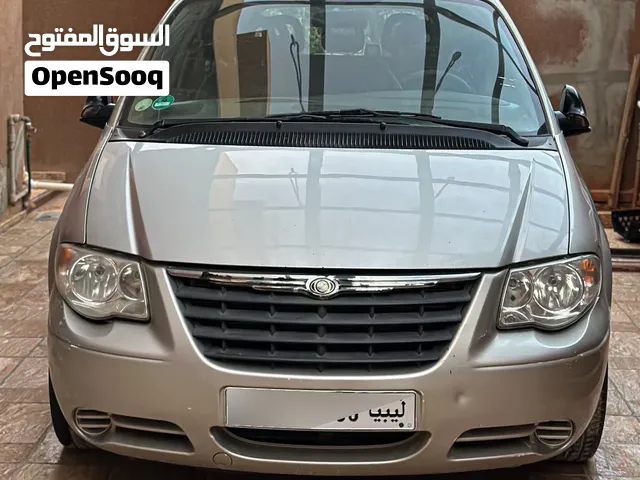 سيارة قمة النظافة كرايسلر 2007 دمعة