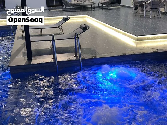 2 Bedrooms Chalet for Rent in Muscat Other