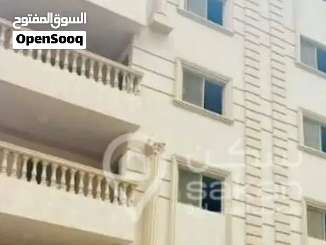 عمارة 1024م قديمة حولي زاوية
