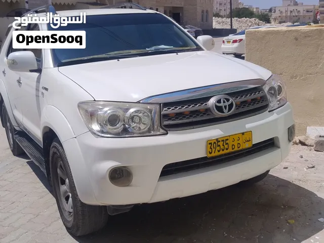toyota fortuner sr5 2.7