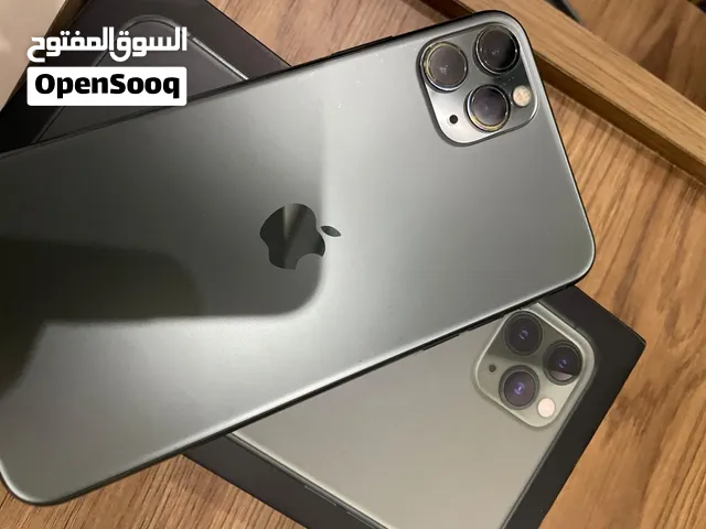 آيفون 11بروماكس وآيفون 11 العادي نظاف جدا