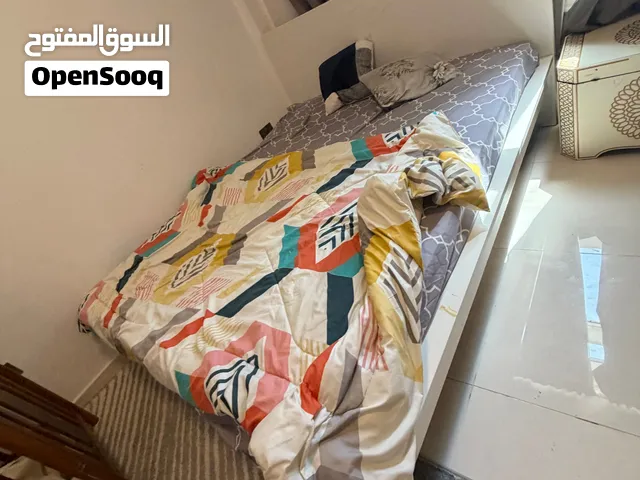 سرير ايما نفر او نص مجاني بدون اي درهم