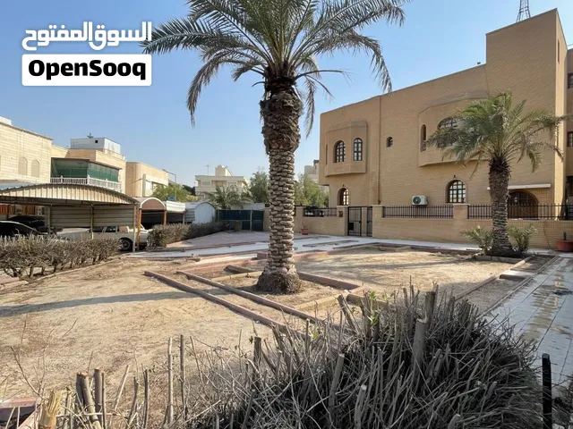 400 m2 More than 6 bedrooms Townhouse for Rent in Mubarak Al-Kabeer Mubarak Al-Kabeer
