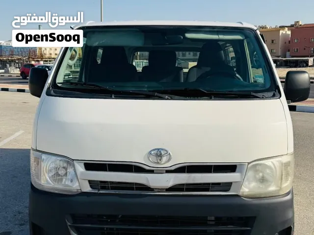 باص تويوتا هايس 2013 للبيع