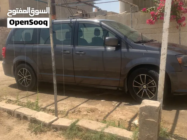 دوج كارافان 2018