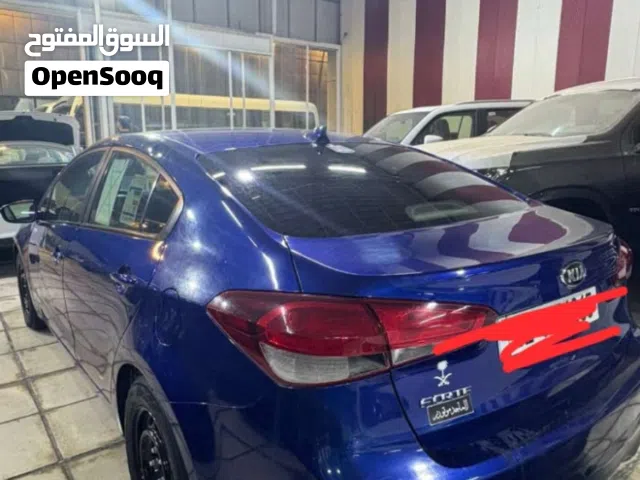 كيا فورتي 2018 وارد امريكي بيها بنيد ودعامية وصبغ