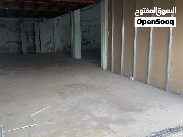 مخازن للإيجار في منطقة أبوعلندا 100 مربع الايجار فقط مخازن (مستودع )
