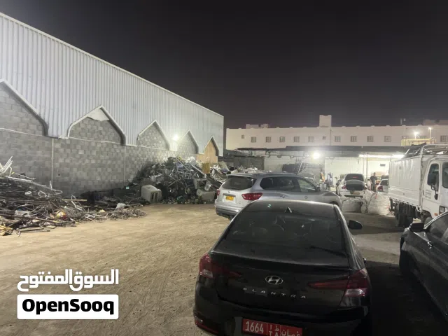 للبيع سكراب قائم وجاهز للعمل في المعبيلة