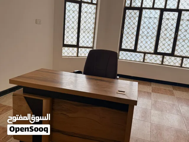 مكتب مدير كبير