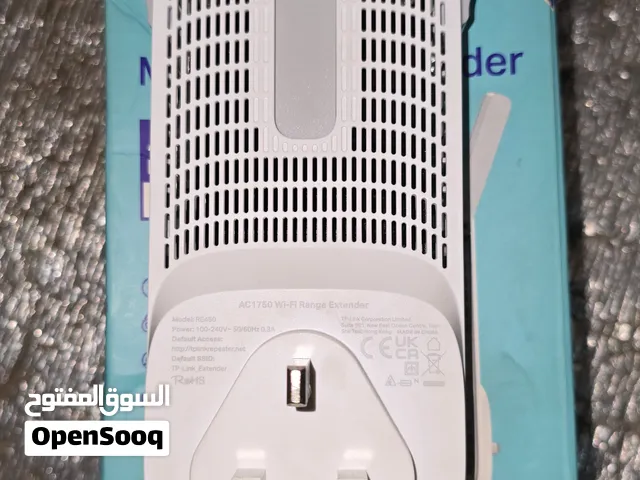 مقوي شبكة وأشارة واي فاي من شركة تي بي لينك العالمية  tp-link re450