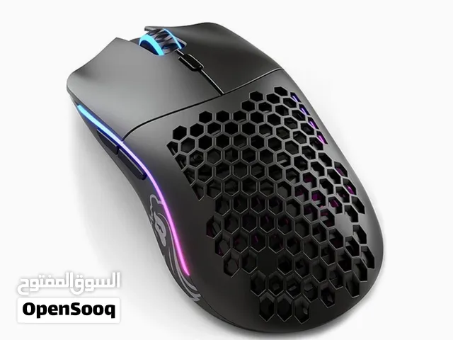 Mouse glorious model o minus wireless light use