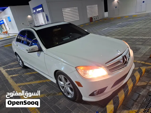 للبيع مرسيدس C300 موديل 2010 وارد بحاله  ممتازه مسرفسه وجاهزه للاستخدام وبدون اعطال تعال افحص واتاكد
