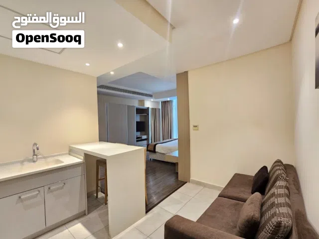 ايجار استوديو