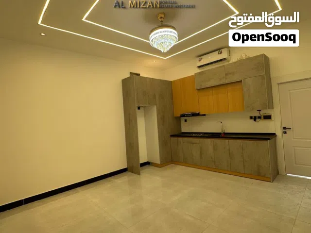 شقق حديثة VIP للايجار  في البصره-حي الرضا