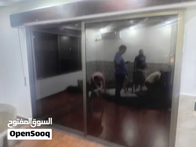 باب المنيوم برونز للبيع مع اباجور