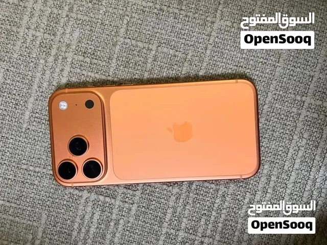 ايفون 17 برو 256
