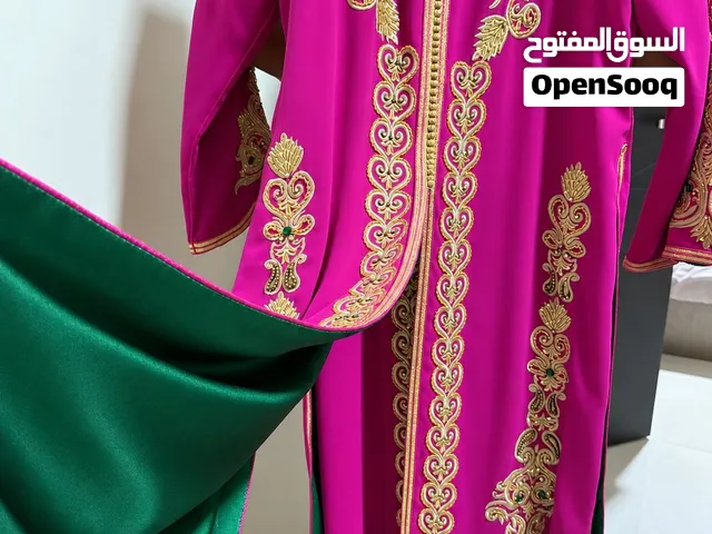 قفطان مغربي فخم للبيع