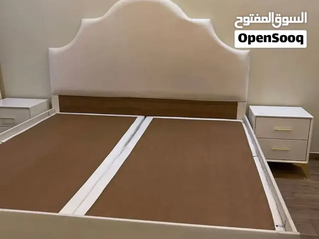 غرفة نوم مودرن كاملة للبيع – نظيفة ومرتبة