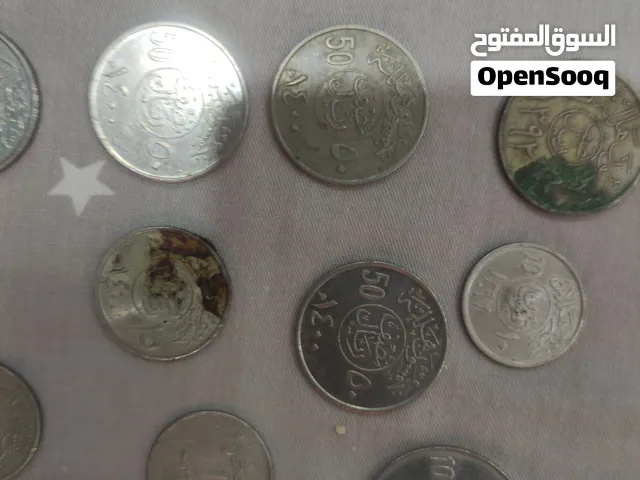 عملات معدنية للبيع